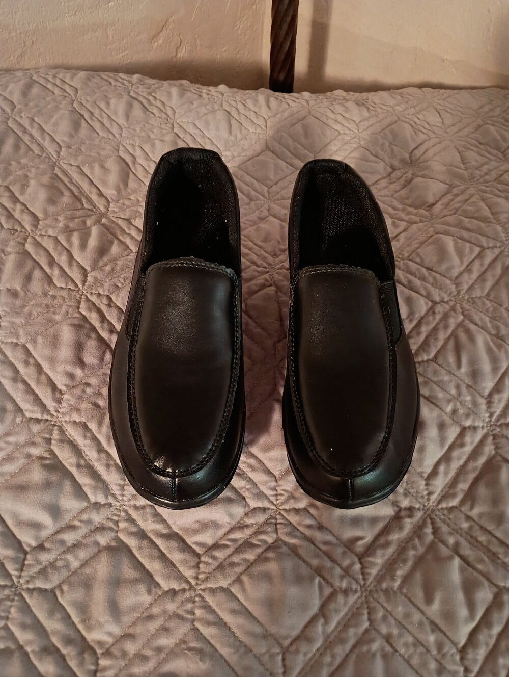 NWOT Women's Black Slip On Loafers